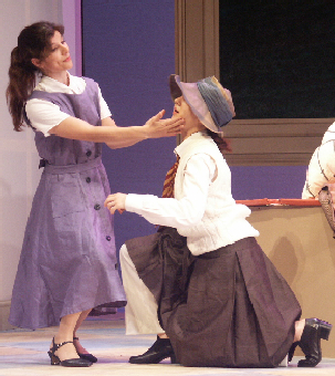 Sarah as Susannah, Ewan Taylar as Figaro and Eliana Pretorian as Cherubino