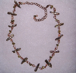 olive freshwater pearl necklace